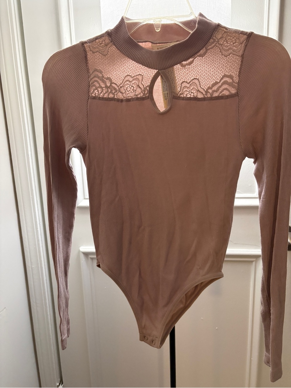 Forever 21 Dusty Rose Ribbed Bodysuit